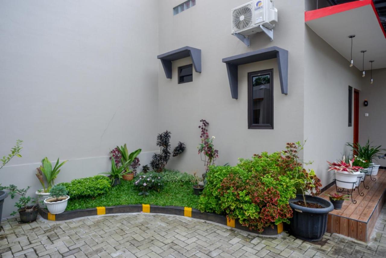 Reddoorz Near Kampus Ump Purwokerto 2 Hotel Sumbang Exterior foto